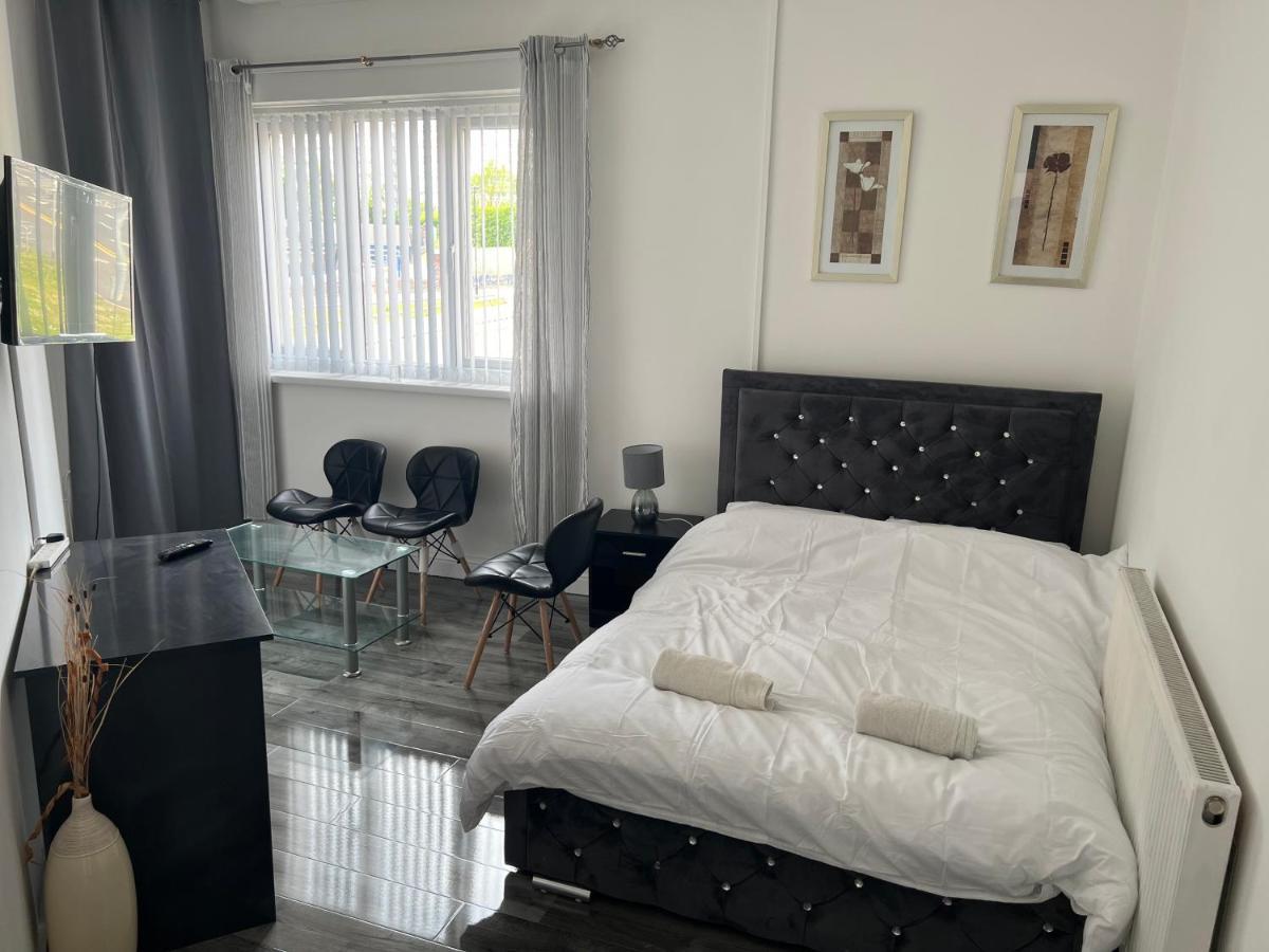 Zams Rooms Stoke-on-Trent Ngoại thất bức ảnh