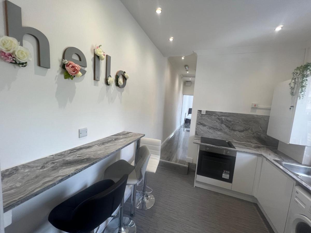 Zams Rooms Stoke-on-Trent Ngoại thất bức ảnh